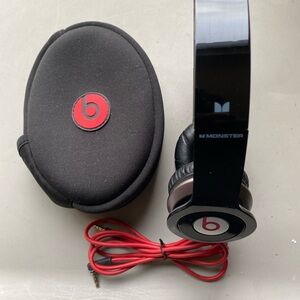 Beats by Dre Solo HD Monster Wired Headphones